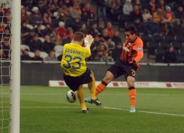 Ilsinho Pereira and Dmitriy Babenko