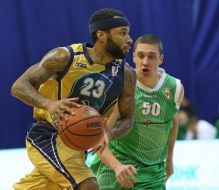 Malcolm Delaney and Artem Buckiy