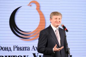 Rinat Akhmetov