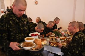 Soldiers in the dining room