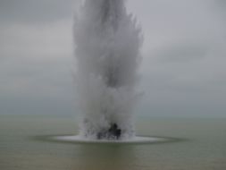 Explosion
