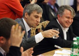 Ruslan Koshulinskiy and Andrey Mokhnik