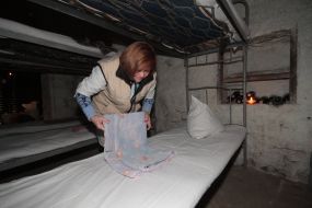Woman burn a bed