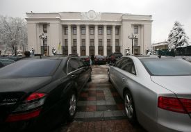 Автомобили