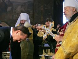 Vitaliy Zhuravskiy and Vladimir Sabodan