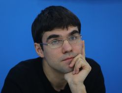 Дмитрий Макаров