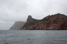 Гора возле входа в бухту Балаклавы