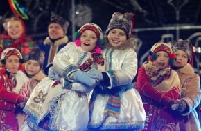 Children perform at a concert 