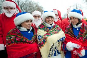 Деды Морозы и Снегурочки