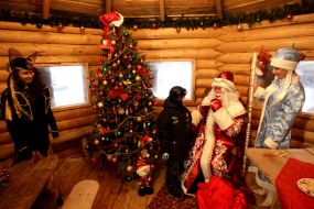 Дед Мороз и Снегурочка