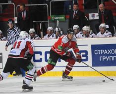 Playing moment in the match