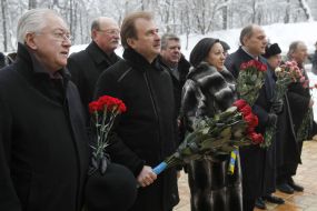 Boris Tarasyuk and Aleksandr Popov