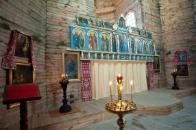 The iconostasis of XVIII