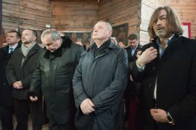 Aleksandr Peklushenko and Nikas Safronov