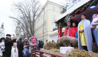 Живая рождественская шопка