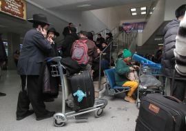 Пассажиры в аэропорту