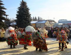 The participants appear in images of riders on horseback