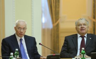 Nikolay Azarov and Valery Geets