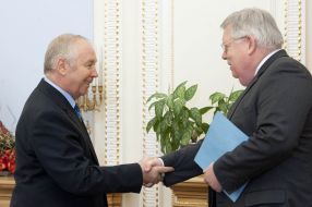 Vladimir Rybak and John Tefft 