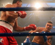 Wayne Fa and Aleksandr Usyk