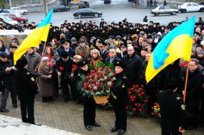 Participants of laying-on of flowers