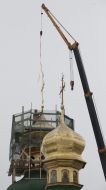 Setting of cross on the сhurch of the Saviour at Berestove