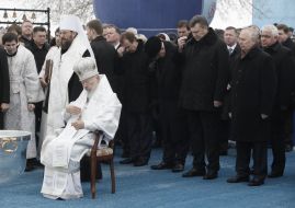 Metropolitan Vladimir, Nikolay Azarov, Vladimir Rybak, Aleksandr Popov and Viktor Yanukovich