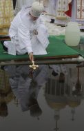 Filaret sanctifies water