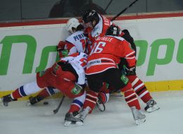 Playing moment of match