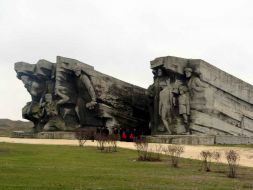 Memorial complex "Adzhymushkayski quarry"