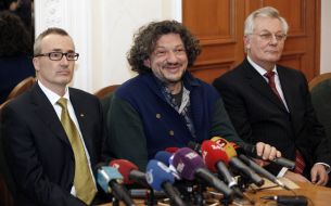 Christian Shonenberger, Vladislav Troitsky and Mikhail Zakharevich