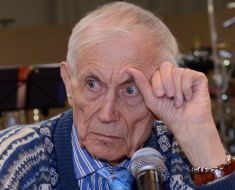 Yevgeny Yevtushenko