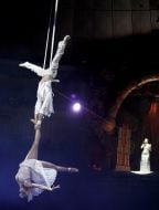 Выступление артистов