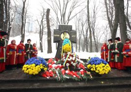 Monument to Heroes Crute