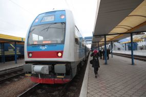 Скоростной двухэтажный поезд "Skoda"