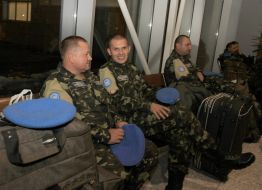 Ukrainian military personnel returning from Liberia