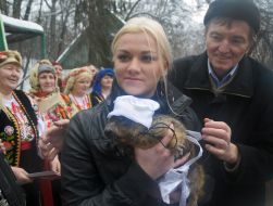 Nadezhda Tokarskaya, Victor  Tokarskiy and marmot Timka