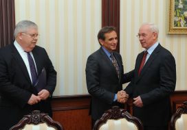 John Tefft, Carlos Pascual and Nikolay Azarov