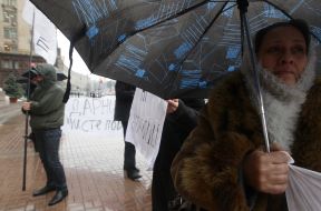 Participants of the mass meeting
