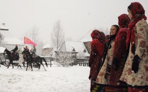 Учасники урочистих заходів