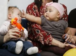 Матері з дітьми