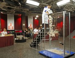 Учасник кулінарного шоу