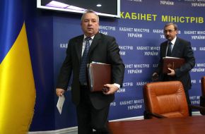 Viktor Ratushnyuak and Aleksandr Goncharov