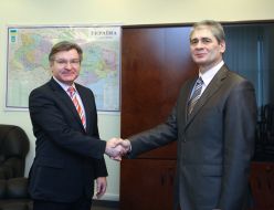 Григорий Немыря и Корнел Ионеску