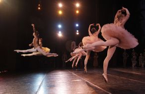 Ballet dancers