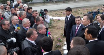 Viktor Yanukovych speaks to the Ukrainian diaspora