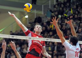 Playing moment of match