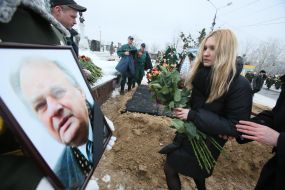 Farewell ceremony with Gennady Udovenko