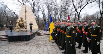 Участники митинга