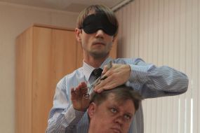 Перукар Олег Максак